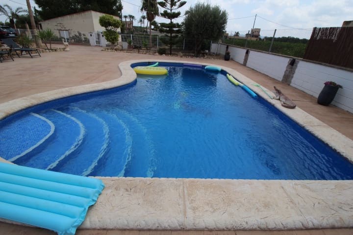3 Zimmer Villa zu verkaufen in Bigastro mit Pool - 425.000 € (Ref: 9996627)