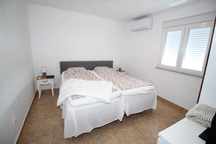 3 Zimmer Villa zu verkaufen in Bigastro mit Pool - 425.000 € (Ref: 9996627)