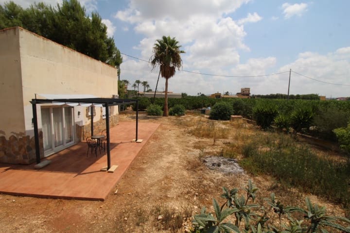 3 Zimmer Villa zu verkaufen in Bigastro mit Pool - 425.000 € (Ref: 9996627)
