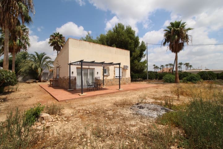 3 Zimmer Villa zu verkaufen in Bigastro mit Pool - 425.000 € (Ref: 9996627)