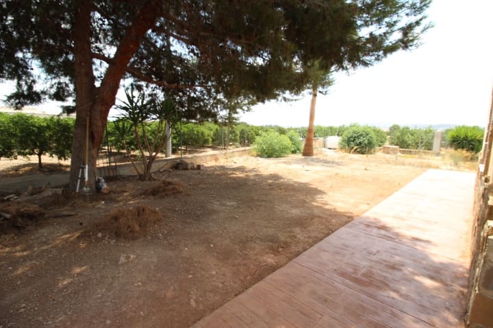 3 Zimmer Villa zu verkaufen in Bigastro mit Pool - 425.000 € (Ref: 9996627)