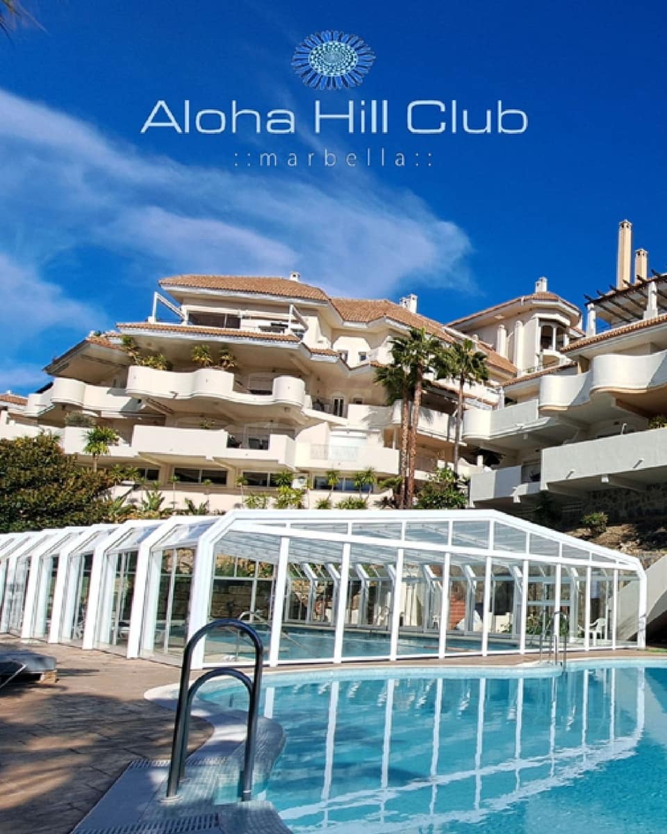 2 camera da letto Appartamento in vendita in Aloha Golf con piscina garage - 460.000 € (Rif: 10045875)