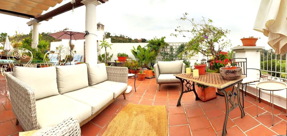 3 camera da letto Attico in vendita in Los Arqueros con piscina garage - 664.500 € (Rif: 10045876)