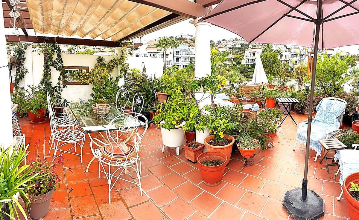 3 camera da letto Attico in vendita in Los Arqueros con piscina garage - 664.500 € (Rif: 10045876)
