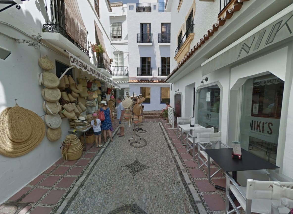 3 bedroom Apartment for sale in Marbella with garage - € 64,015 (Ref: 10163792)