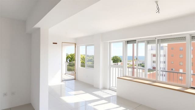 4 slaapkamer Appartement te koop in L'Arenal / S'Arenal, Llucmajor - € 780.000 (Ref: 10001051)