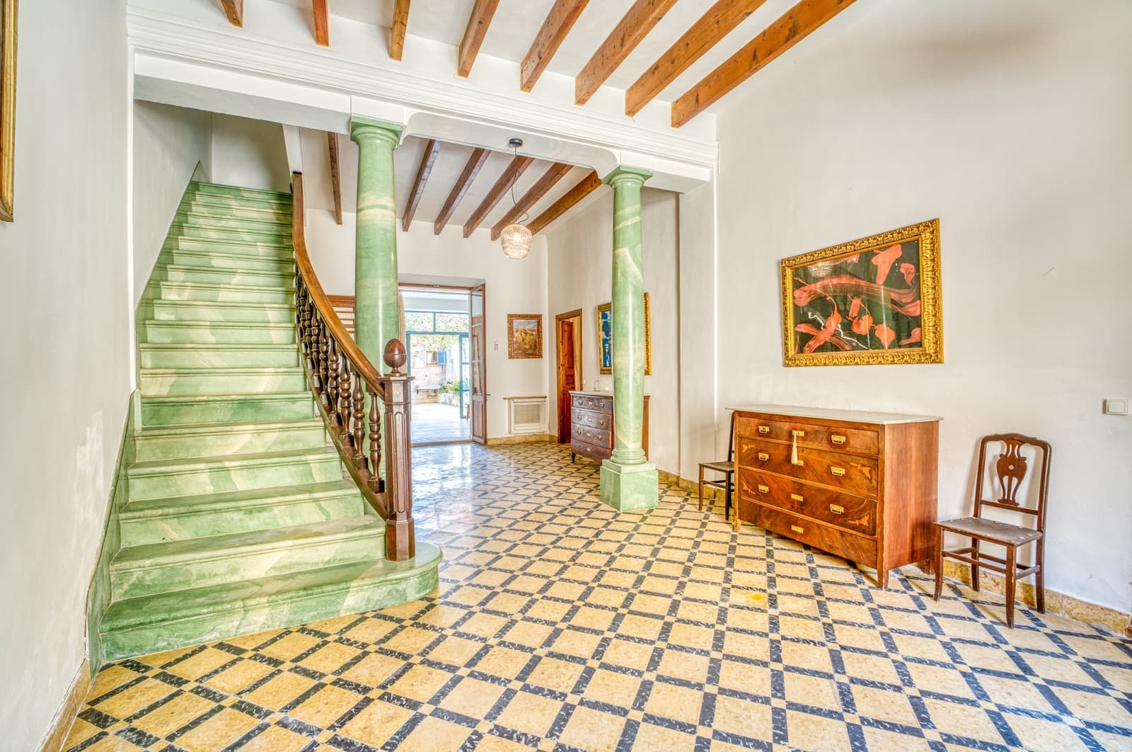 5 sypialnia Dom na sprzedaż w Petra - 565 000 € (Ref: 10004780)