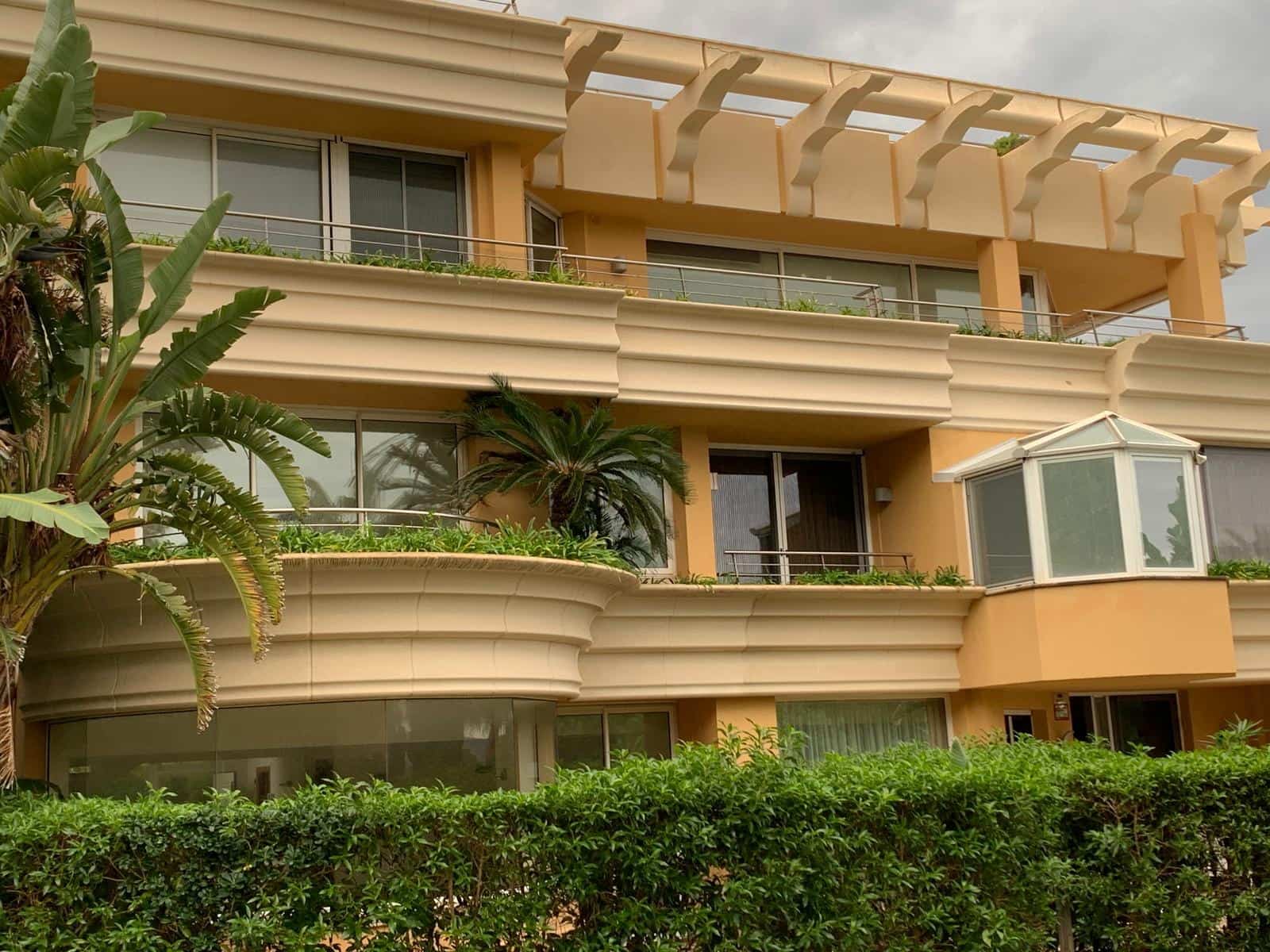 3 slaapkamer Appartement te koop in Santa Ponsa met zwembad garage - € 1.174.000 (Ref: 10007105)