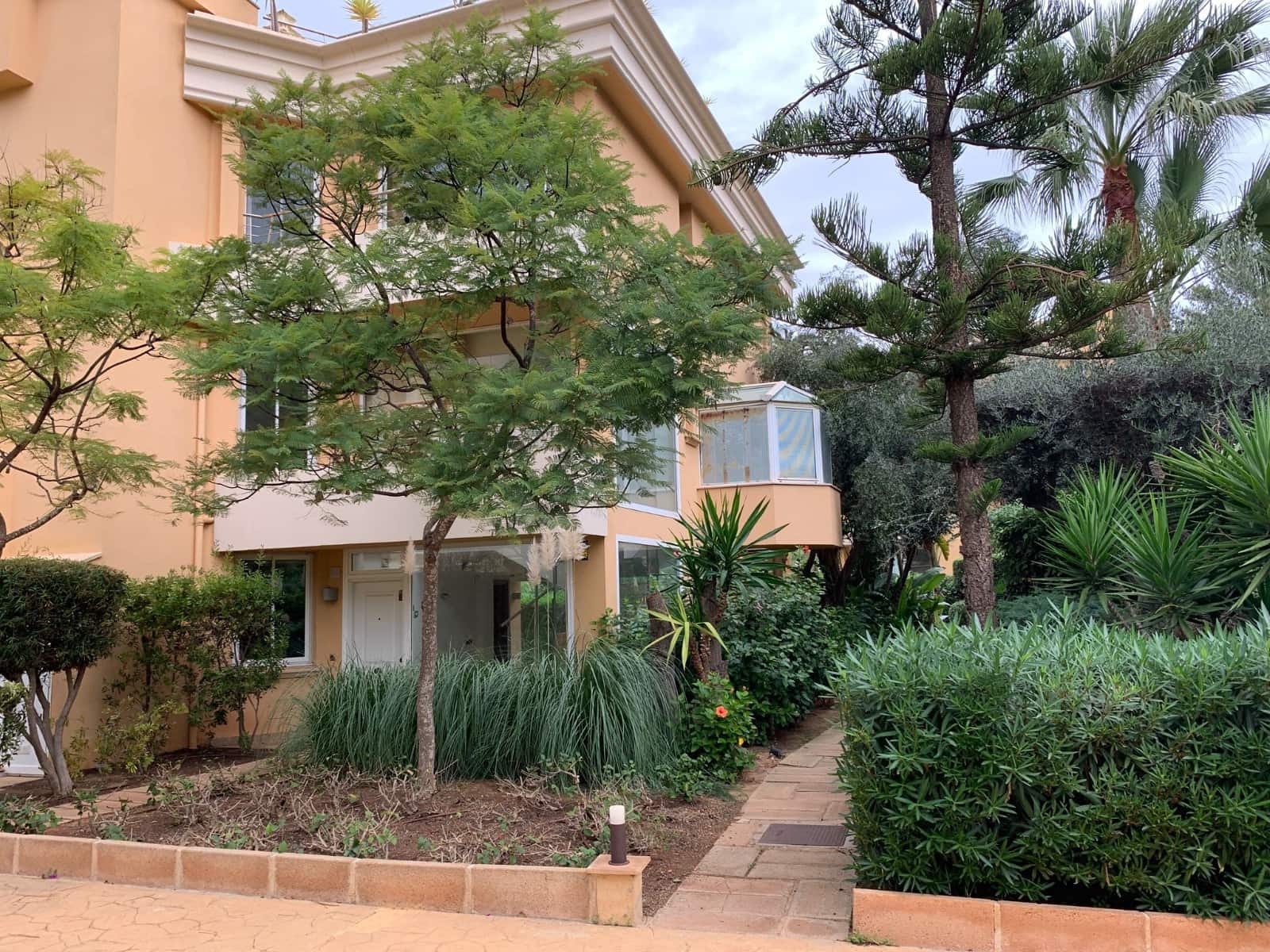 3 slaapkamer Appartement te koop in Santa Ponsa met zwembad garage - € 1.174.000 (Ref: 10007105)