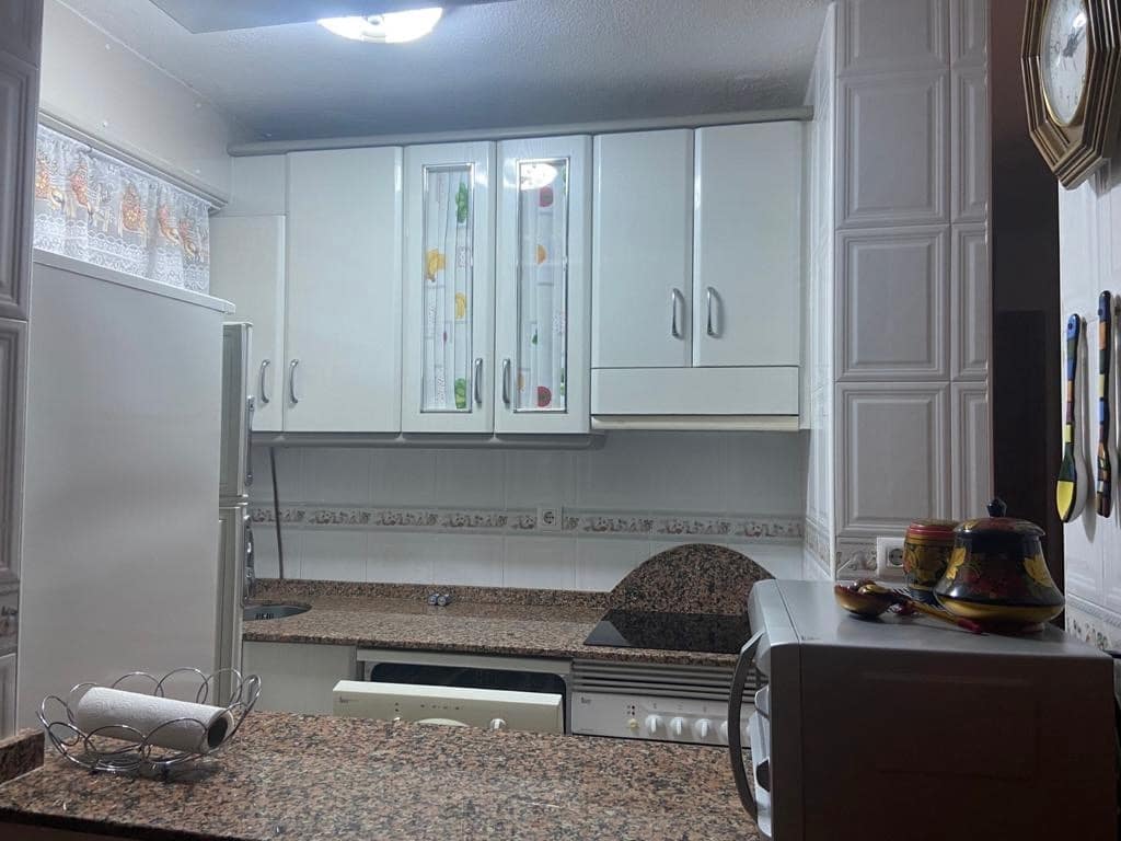 2 soveværelse Lejlighed til salg i La Manga del Mar Menor med swimmingpool - € 262.000 (Ref: 10008011)