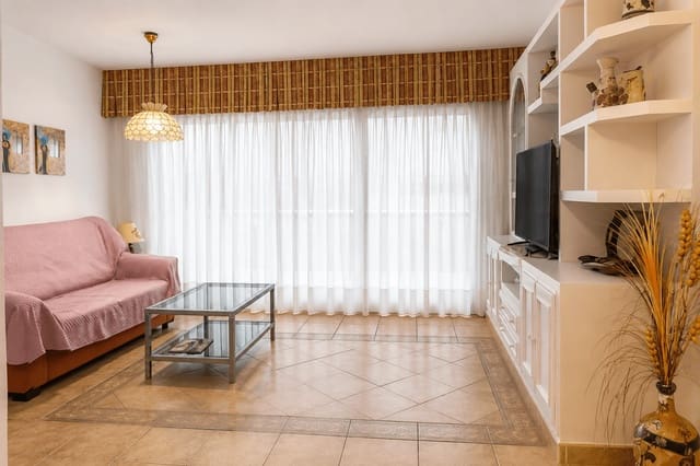 2 soveværelse Lejlighed til salg i La Manga del Mar Menor med swimmingpool - € 262.000 (Ref: 10008011)