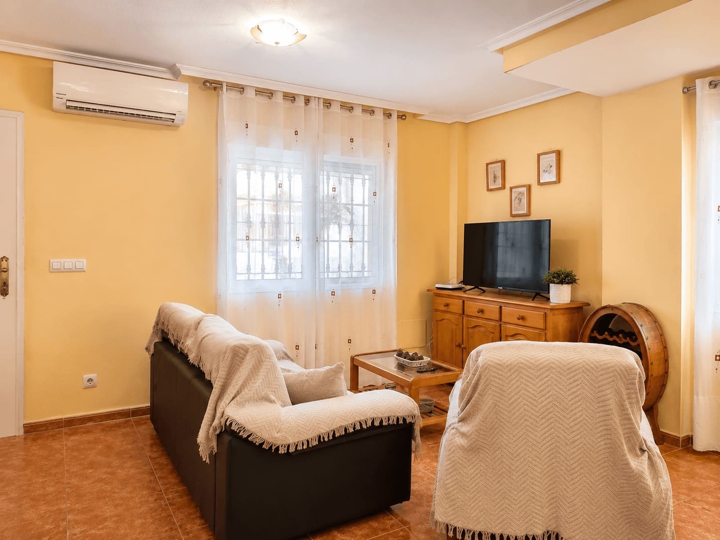 3 bedroom Terraced Villa for sale in Playa Paraiso with garage - € 290,000 (Ref: 10012616)