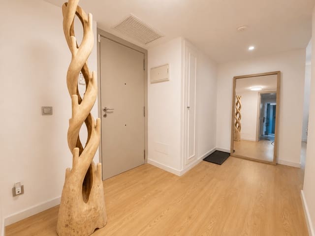 Appartement de 3 chambres à louer à Las Maravillas, Palma de Mallorca - 1 850 € (Ref: 10019918)
