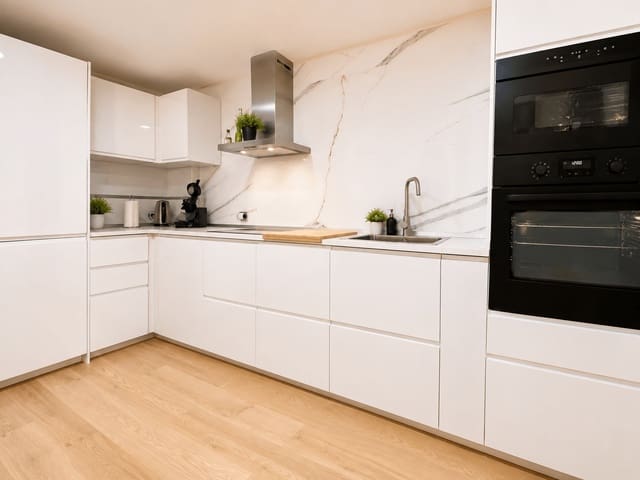 Appartement de 3 chambres à louer à Las Maravillas, Palma de Mallorca - 1 850 € (Ref: 10019918)