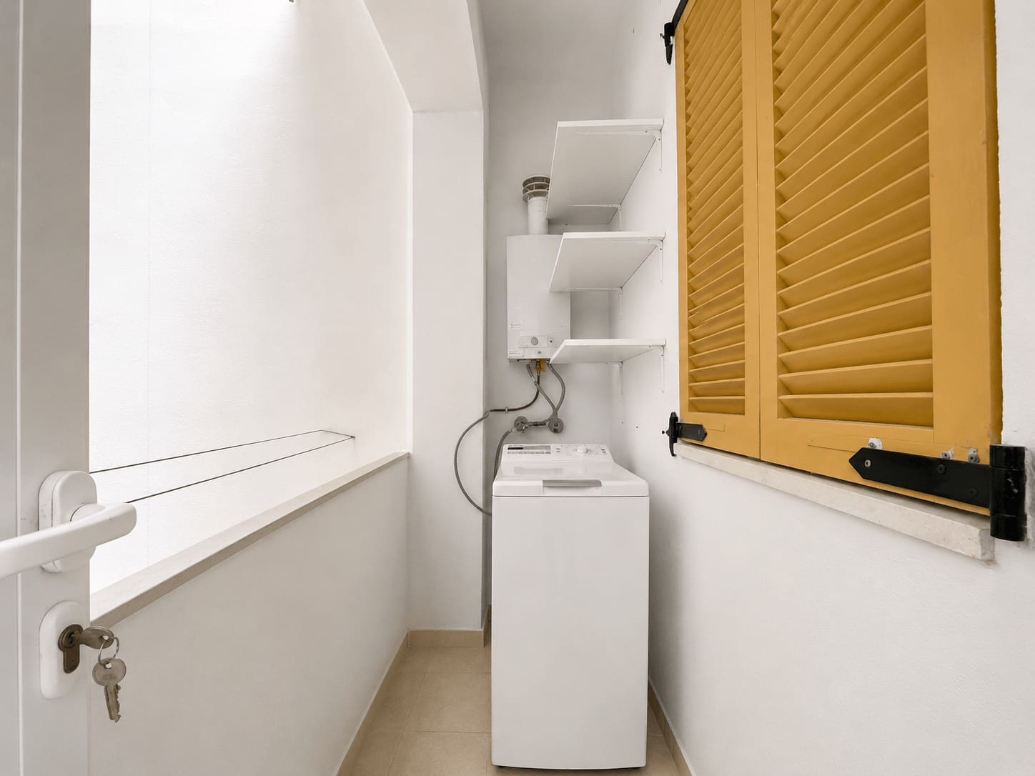 Appartement de 2 chambres à louer à Playa de Palma - 2 700 € (Ref: 10023277)