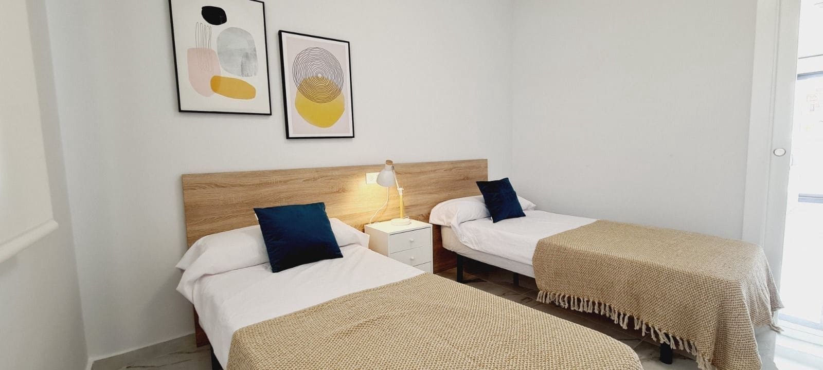 2 soverom Penthouse til salgs i Alicante by med svømmebasseng garasje - € 274 900 (Ref: 10035707)