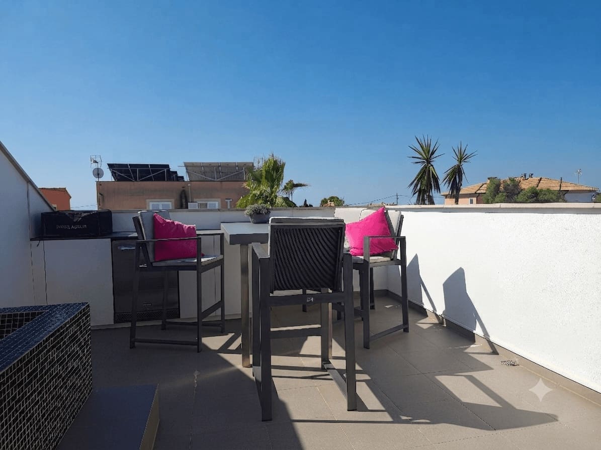 3 sypialnia Dom na sprzedaż w Llucmajor z basenem garażem - 695 000 € (Ref: 10038391)