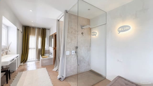 4 slaapkamer Penthouse te koop in Santa Ponsa, Calvià met garage - € 2.790.000 (Ref: 10041448)