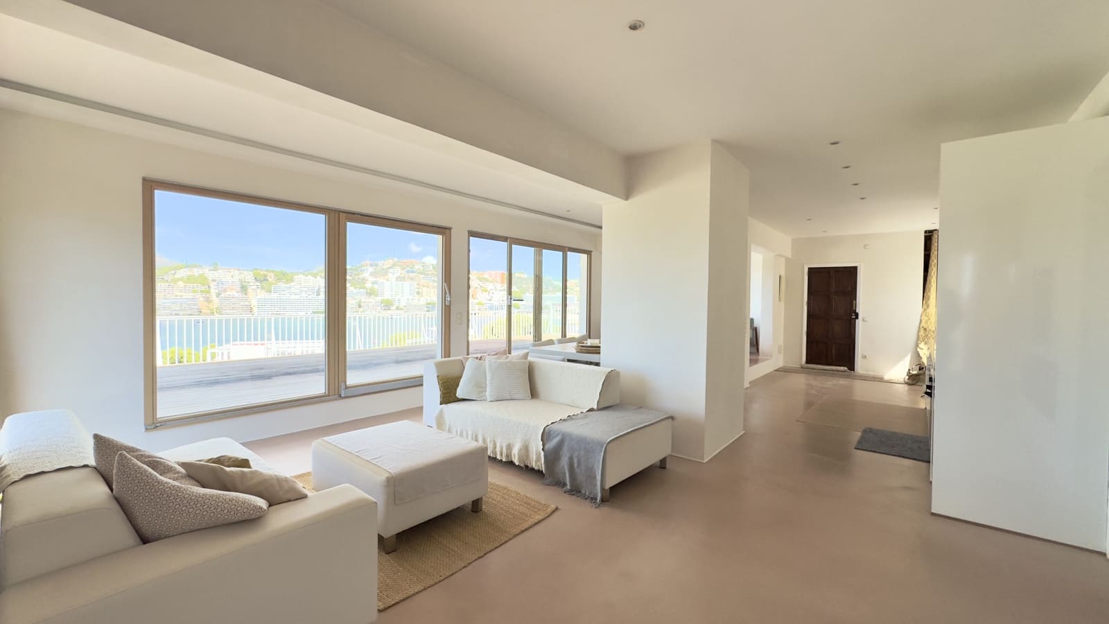 4 slaapkamer Penthouse te koop in Santa Ponsa met garage - € 2.790.000 (Ref: 10041448)