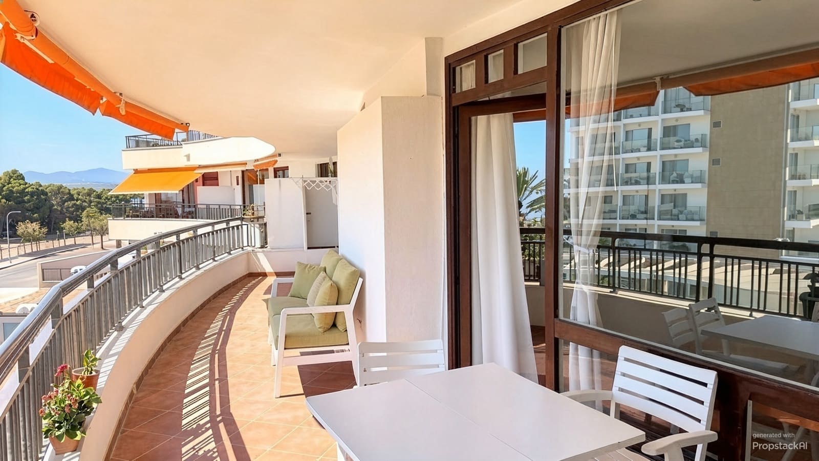 2 bedroom Apartment for rent in Palma de Mallorca - € 1,600 (Ref: 10045731)