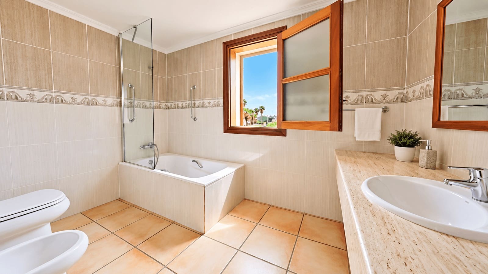 5 Zimmer Finca/Landgut zu verkaufen in Portocristo / Port de Manacor mit Pool Garage - 1.950.000 € (Ref: 10047608)