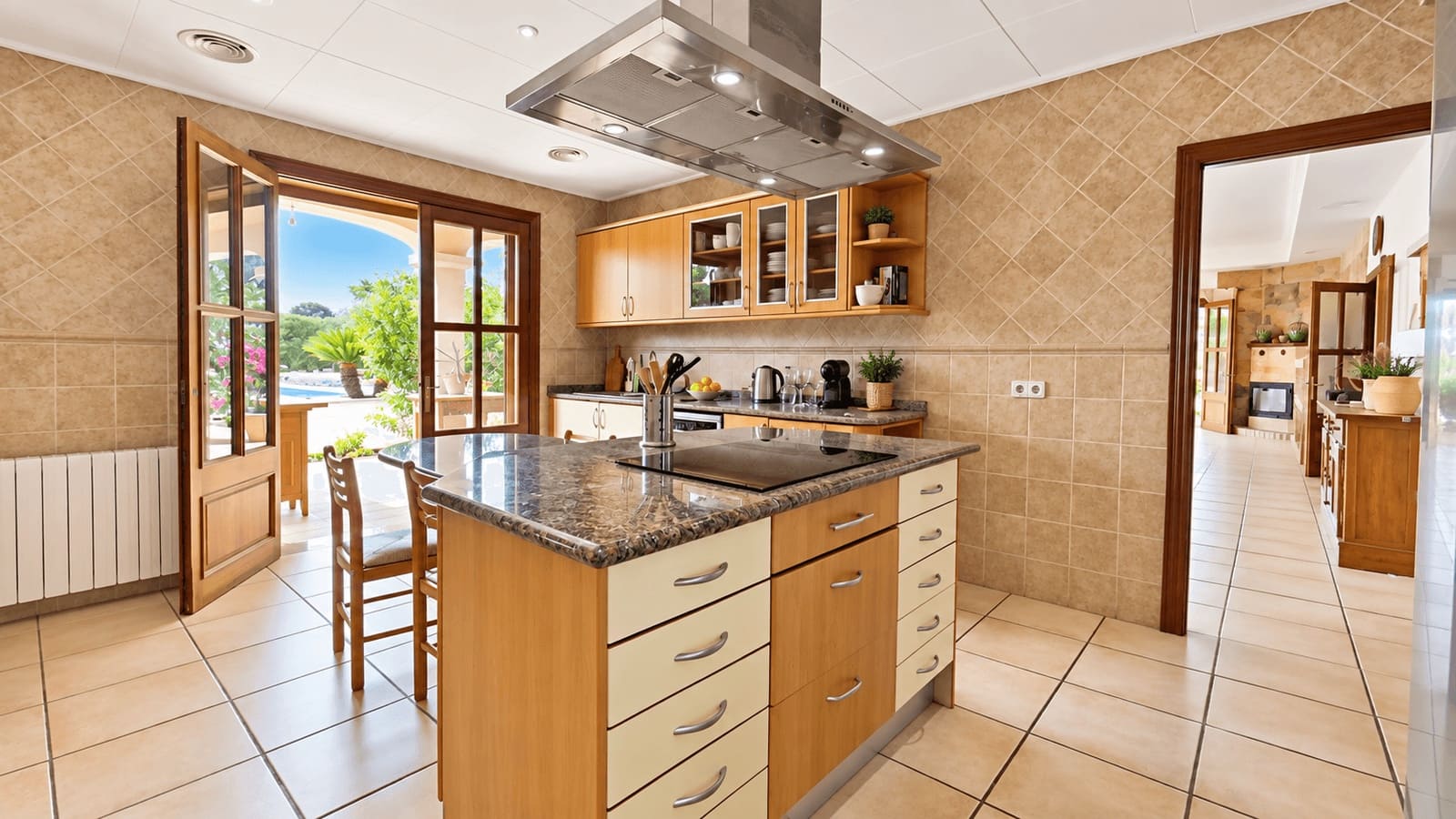 5 Zimmer Finca/Landgut zu verkaufen in Portocristo / Port de Manacor mit Pool Garage - 1.950.000 € (Ref: 10047608)