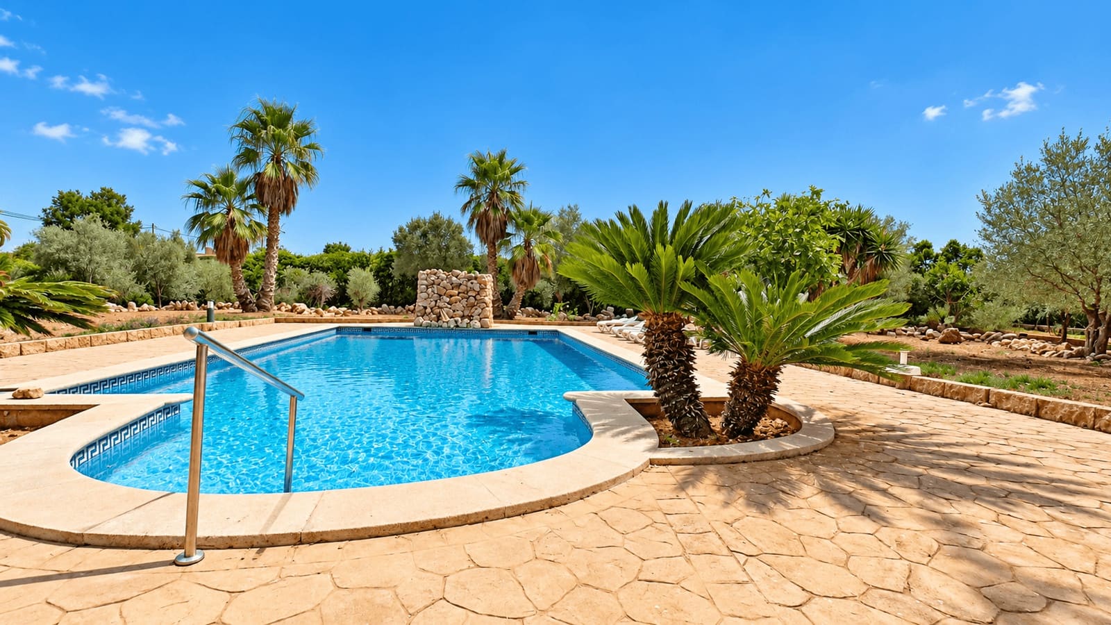 5 Zimmer Finca/Landgut zu verkaufen in Portocristo / Port de Manacor mit Pool Garage - 1.950.000 € (Ref: 10047608)