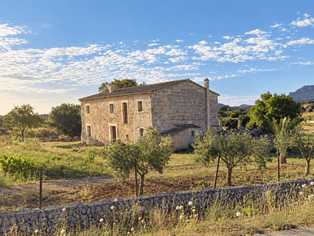 4 sypialnia Finka/Dom wiejski na sprzedaż w Algaida z garażem - 975 000 € (Ref: 10054293)