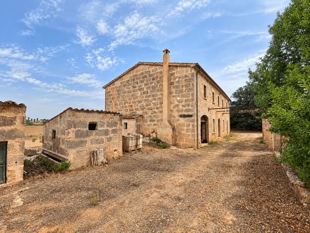 4 sypialnia Finka/Dom wiejski na sprzedaż w Algaida z garażem - 975 000 € (Ref: 10054293)