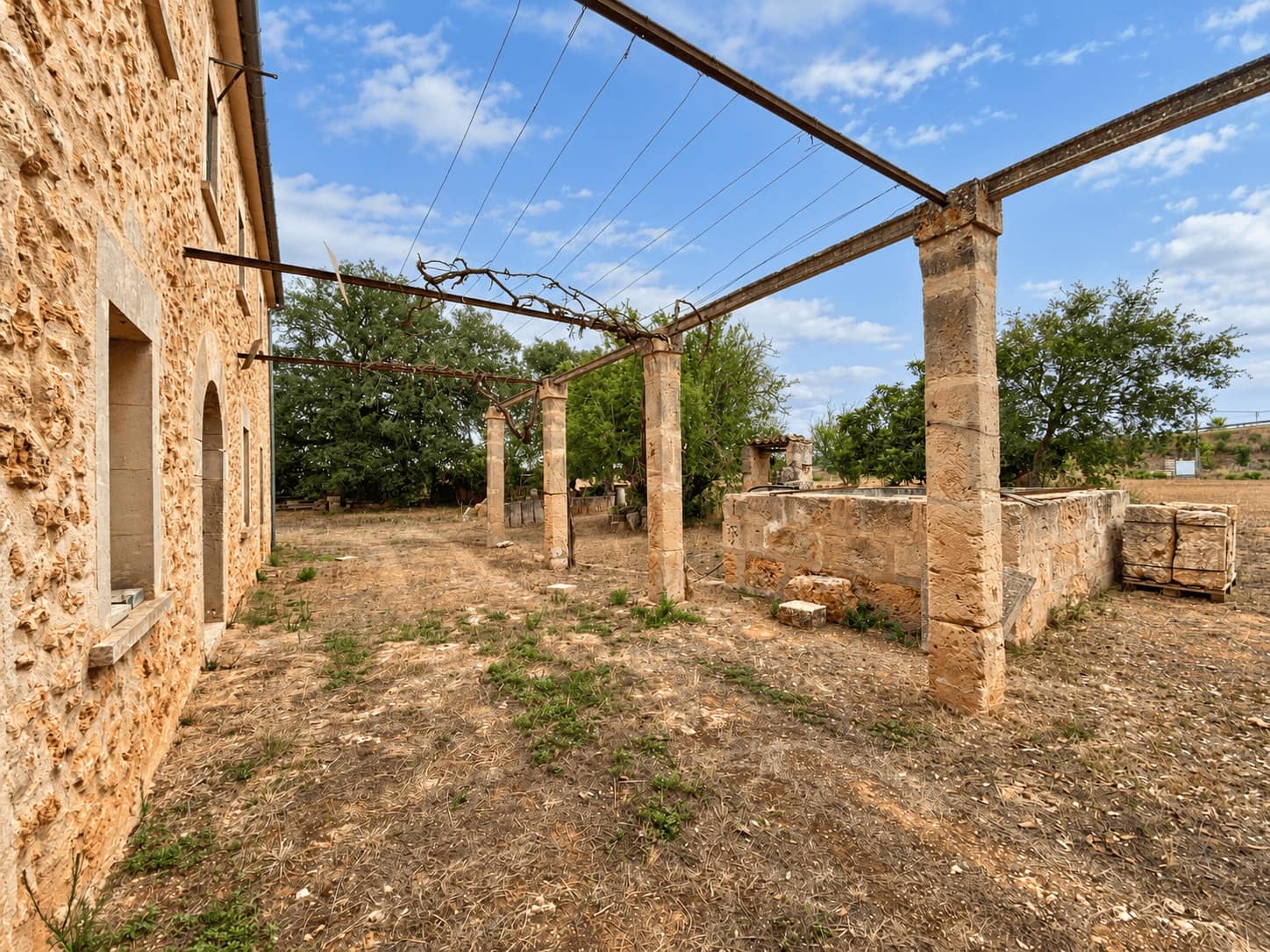 4 sypialnia Finka/Dom wiejski na sprzedaż w Algaida z garażem - 975 000 € (Ref: 10054293)