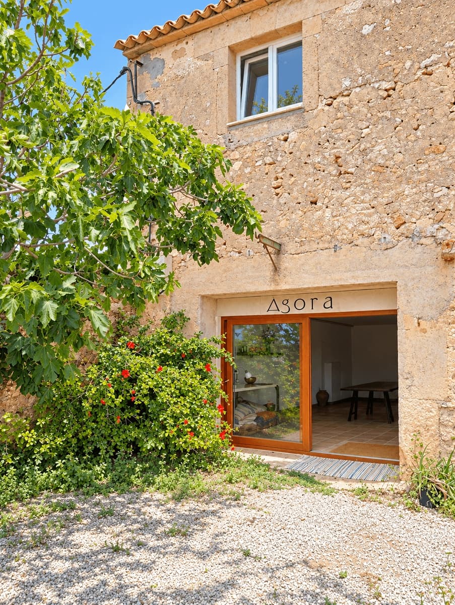 7 soveværelse Finca/Landehus til salg i Porreres med garage - € 1.750.000 (Ref: 10065567)