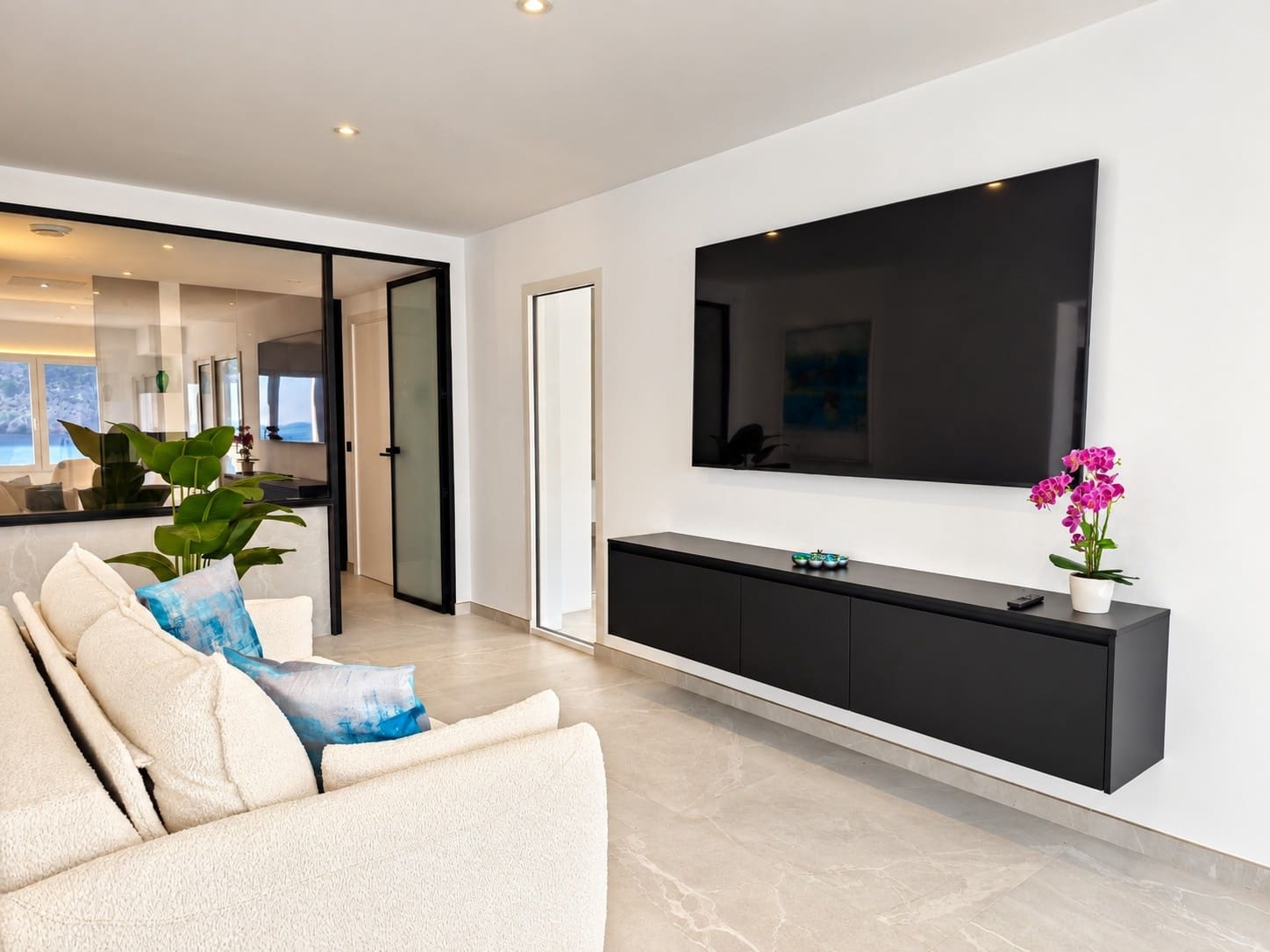 3 bedroom Apartment for sale in Puerto de Andratx with pool garage - € 1,699,000 (Ref: 10065586)