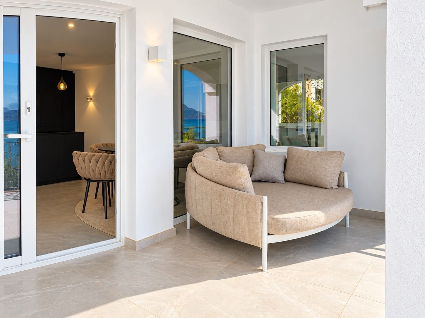 3 bedroom Apartment for sale in Puerto de Andratx with pool garage - € 1,699,000 (Ref: 10065586)