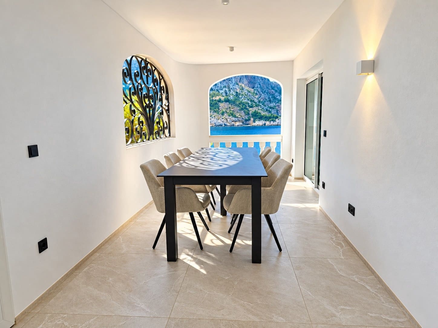 3 bedroom Apartment for sale in Puerto de Andratx with pool garage - € 1,699,000 (Ref: 10065586)
