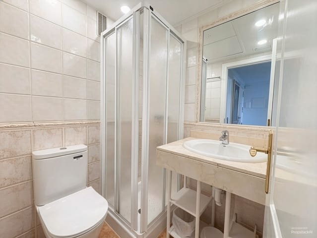2 soverom Leilighet til leie i Las Maravillas, Palma de Mallorca med svømmebasseng garasje - € 2 000 (Ref: 10070131)