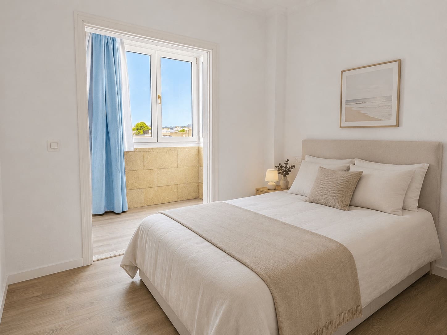 2 quarto Penthouse para arrendar em Cala Millor com garagem - 1 850 € (Ref: 10076823)