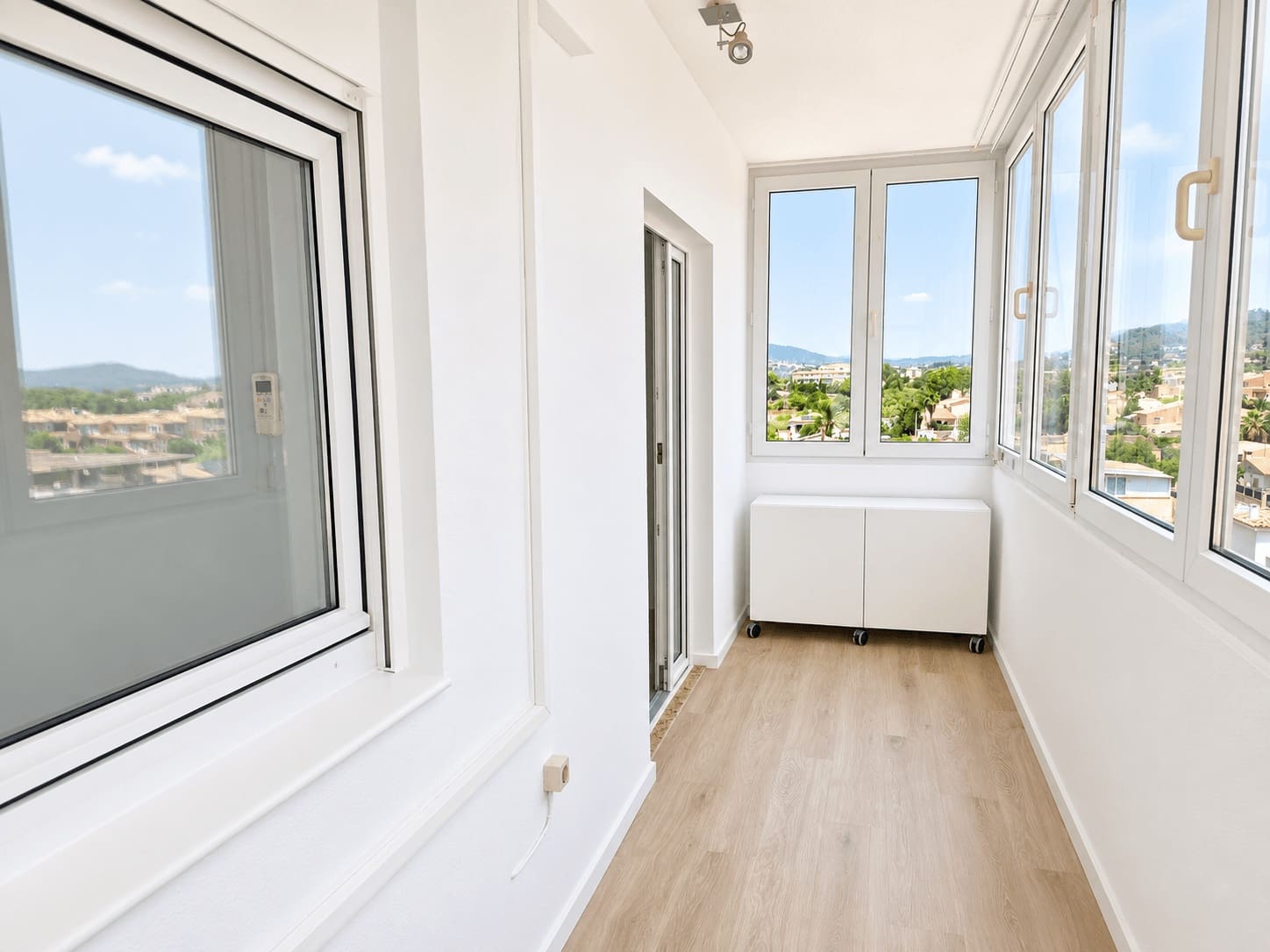 2 quarto Penthouse para arrendar em Cala Millor com garagem - 1 850 € (Ref: 10076823)