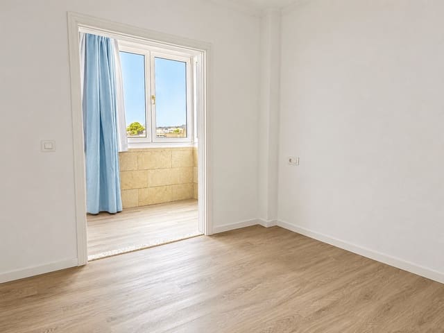 2 quarto Penthouse para arrendar em Cala Millor, Son Servera com garagem - 1 850 € (Ref: 10076823)