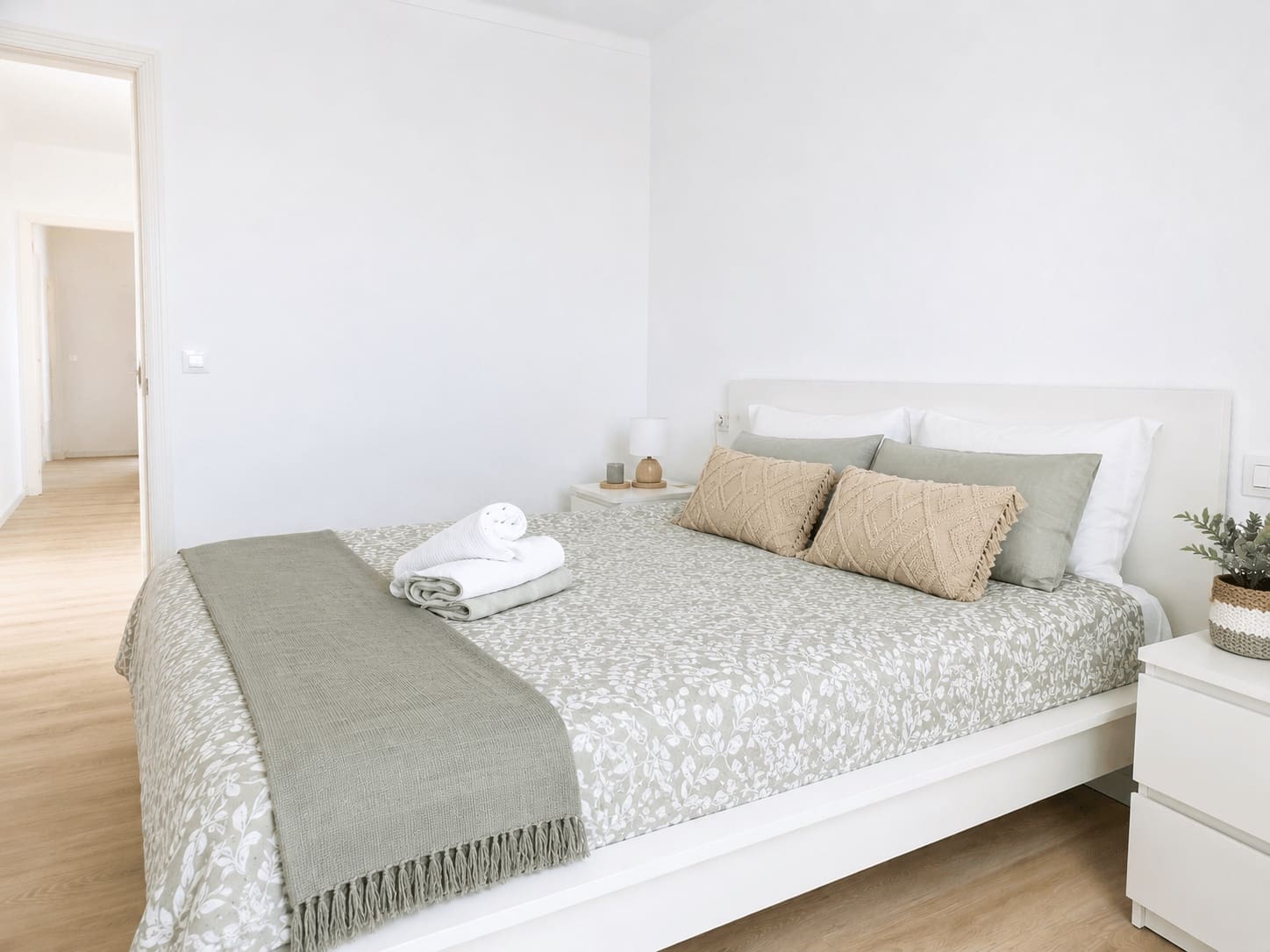 2 quarto Penthouse para arrendar em Cala Millor com garagem - 1 850 € (Ref: 10076823)