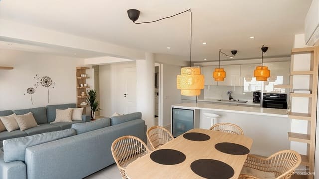 2 slaapkamer Appartement te koop in L'Arenal, Palma de Mallorca - € 440.000 (Ref: 10079938)