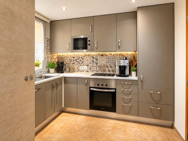 2 chambre Appartement à vendre à Cala Millor, Son Servera avec garage - 349 000 € (Ref: 10099142)
