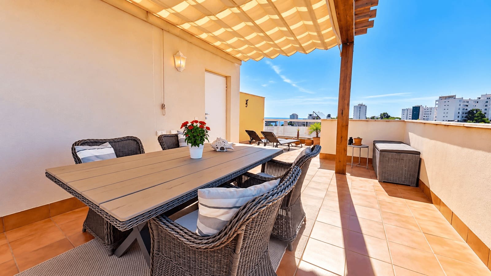 2 chambre Penthouse à vendre à Calas de Mallorca avec piscine garage - 470 000 € (Ref: 10124657)