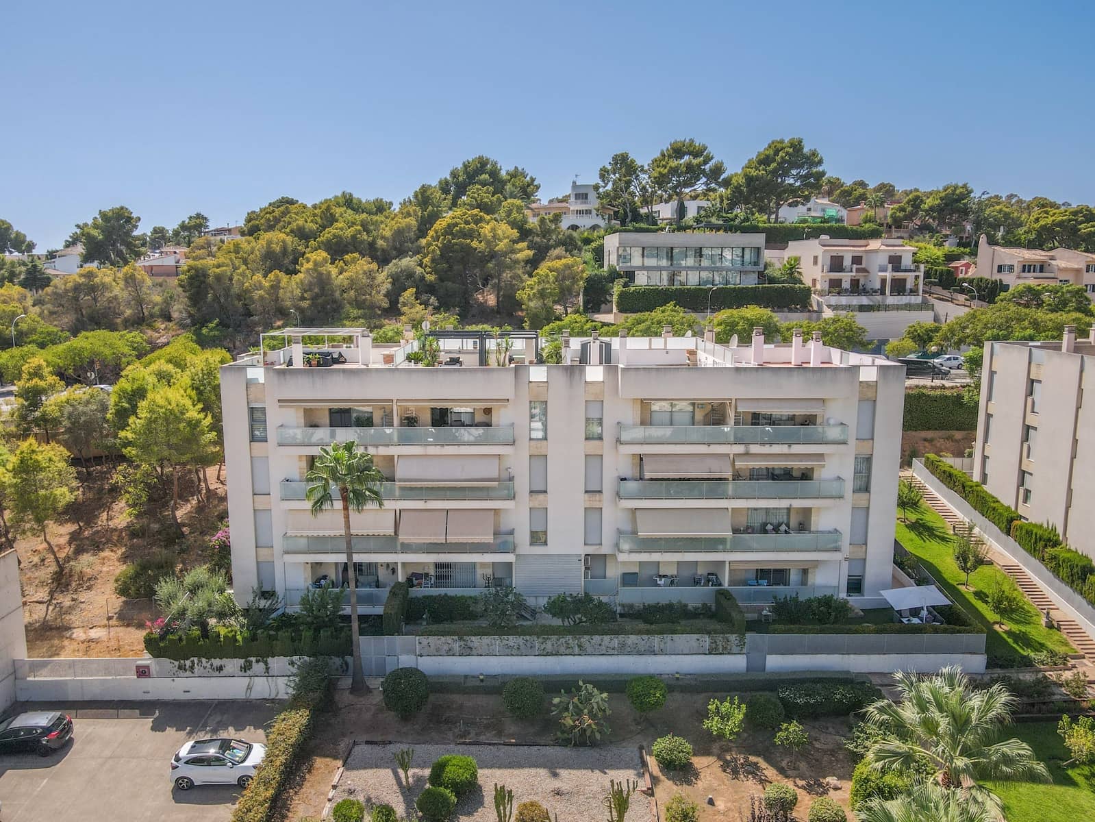 3 sovrum Takvåning till salu i Palmanova med pool garage - 1 340 000 € (Ref: 10130401)