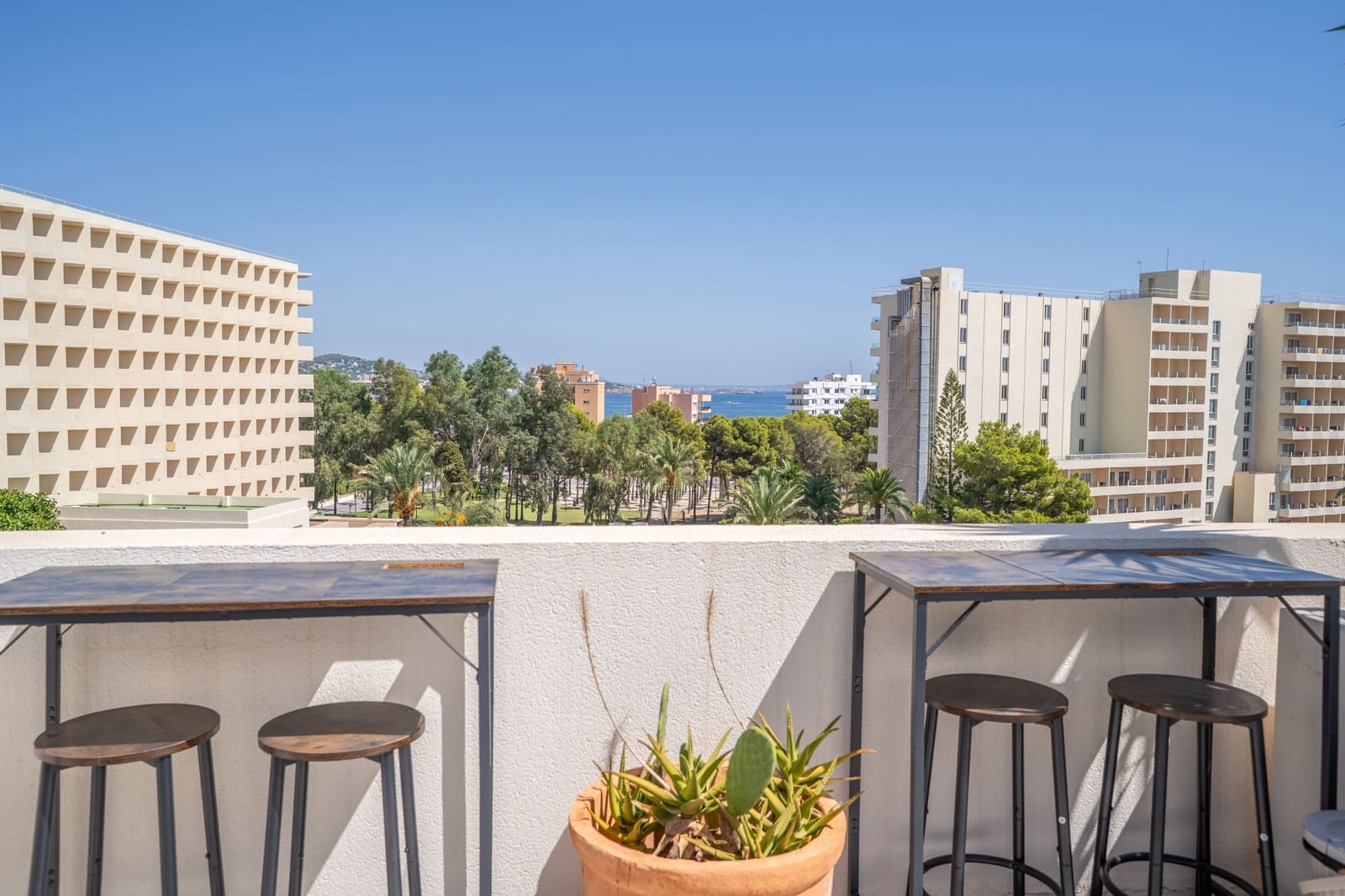 3 sovrum Takvåning till salu i Palmanova med pool garage - 1 340 000 € (Ref: 10130401)