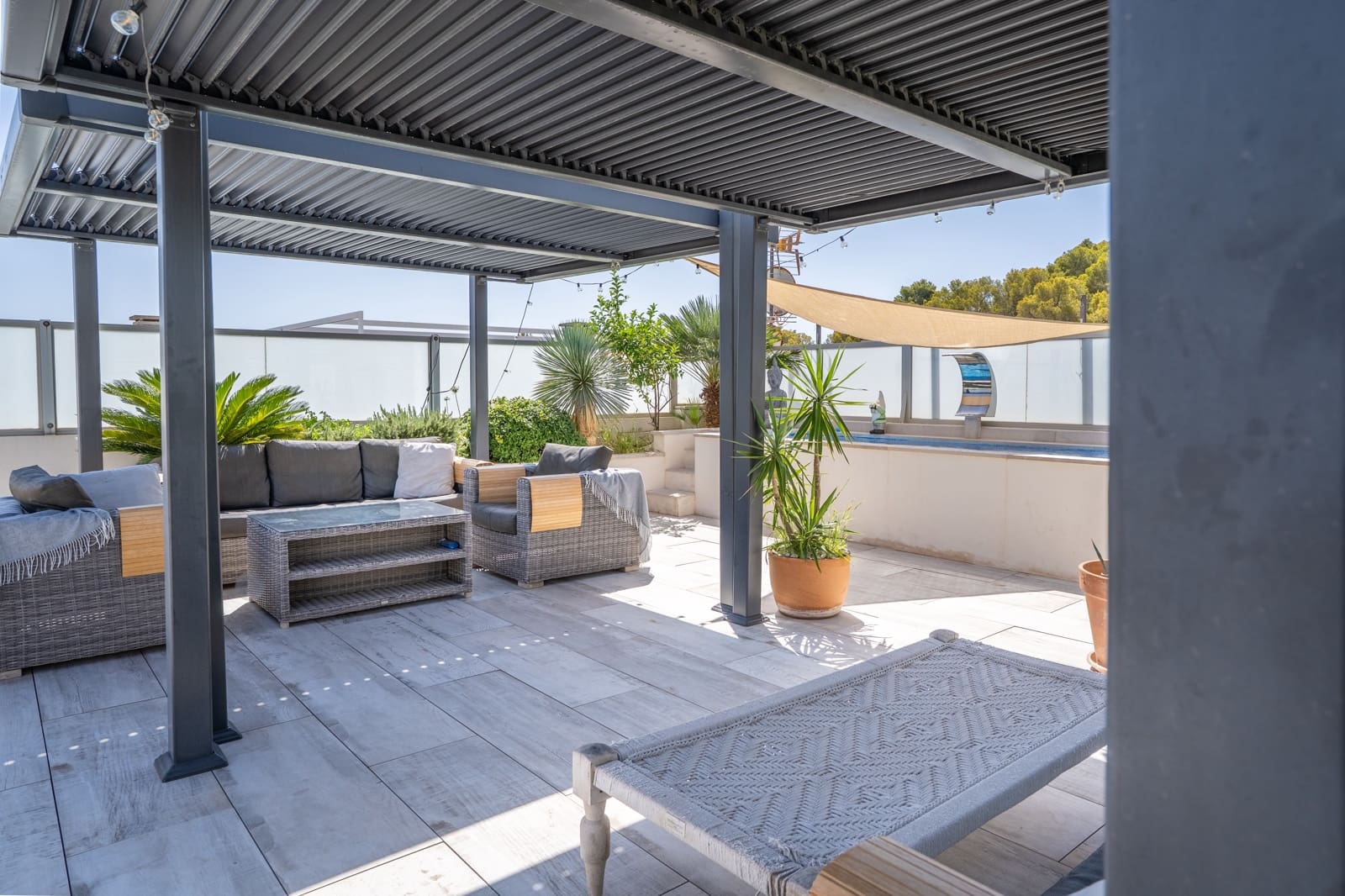 3 sovrum Takvåning till salu i Palmanova med pool garage - 1 340 000 € (Ref: 10130401)