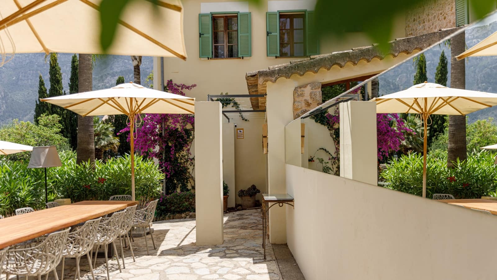 8 soverom Finca/Herregård til leie i Soller med svømmebasseng garasje - € 35 000 (Ref: 10136311)