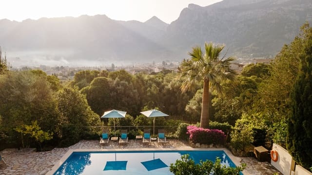 8 soverom Finca/Herregård til leie i Sóller med svømmebasseng garasje - € 35 000 (Ref: 10136311)