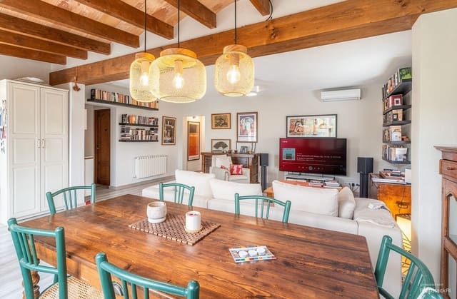 3 soveværelse Finca/Landehus til salg i Puigpunyent med garage - € 749.000 (Ref: 10140314)