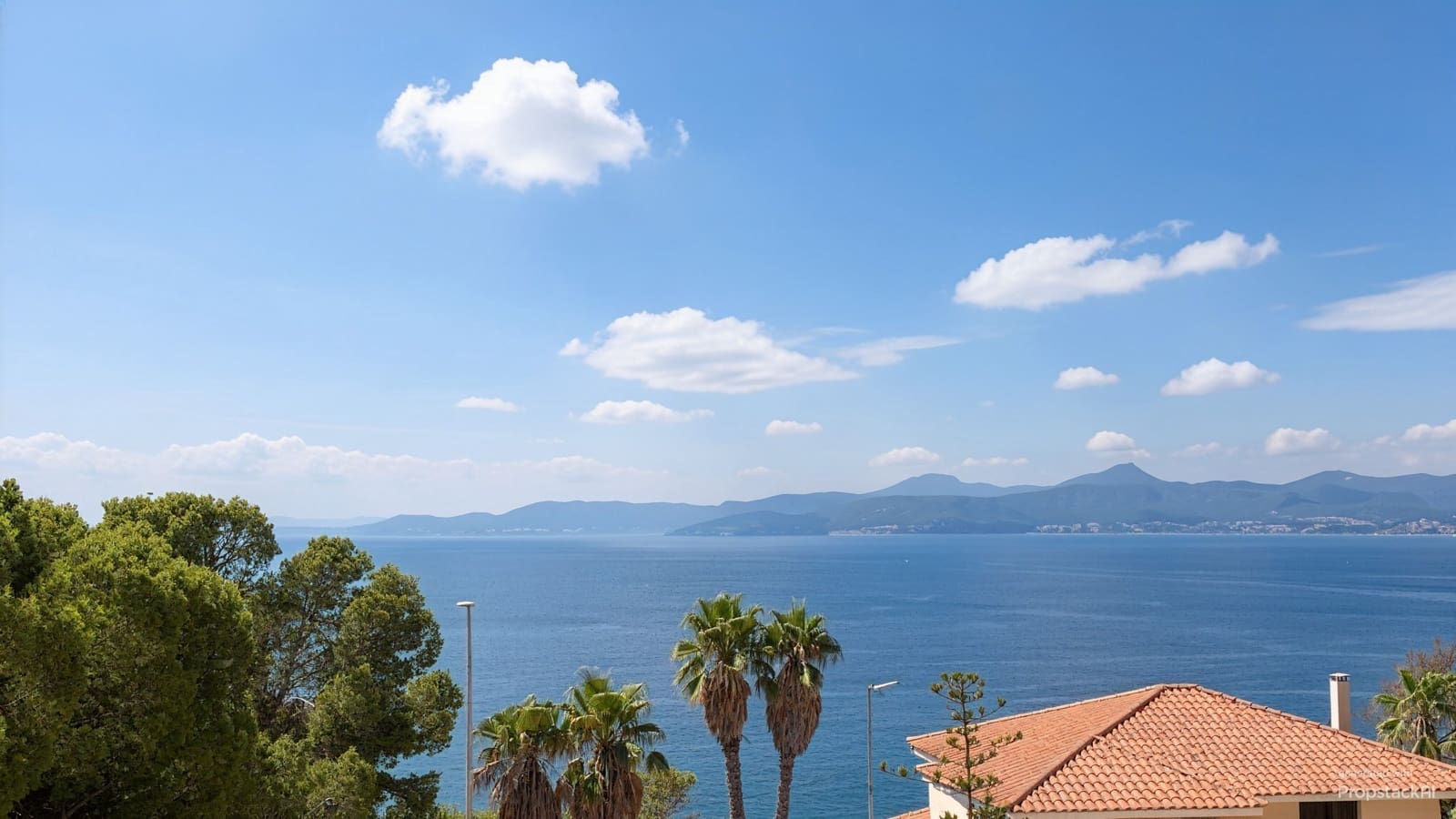 3 chambre Villa/Maison Mitoyenne à vendre à Tolleric avec piscine garage - 985 000 € (Ref: 10145387)