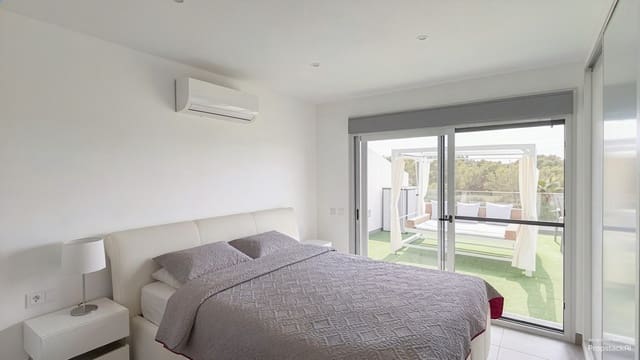 3 chambre Villa/Maison Mitoyenne à vendre à Tolleric, Llucmajor avec piscine garage - 985 000 € (Ref: 10145387)
